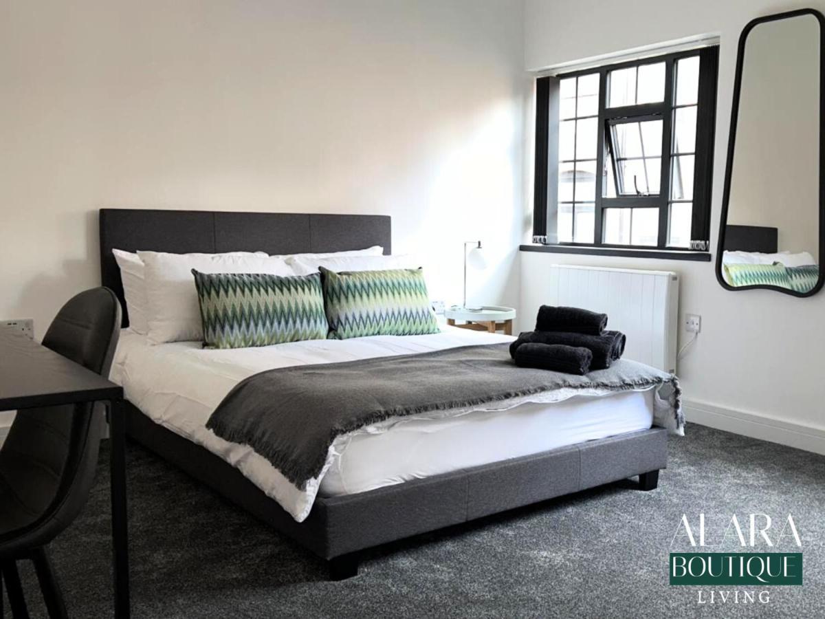 3 Floor Townhouse Luxury Living Alara Boutique Apartment Birmingham Exterior foto