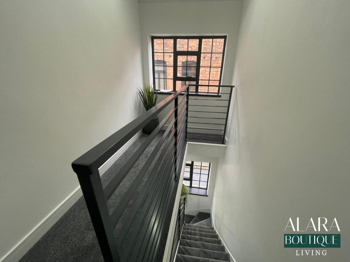 3 Floor Townhouse Luxury Living Alara Boutique Apartment Birmingham Exterior foto