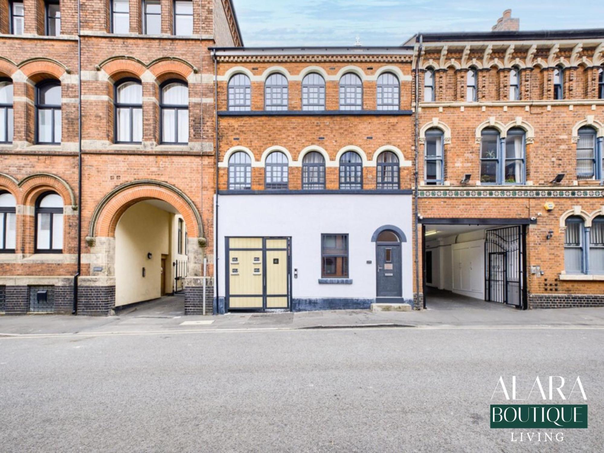 3 Floor Townhouse Luxury Living Alara Boutique Apartment Birmingham Exterior foto